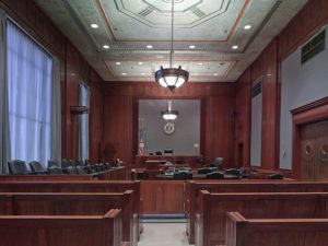 courtroom-898931_640-2-300×225